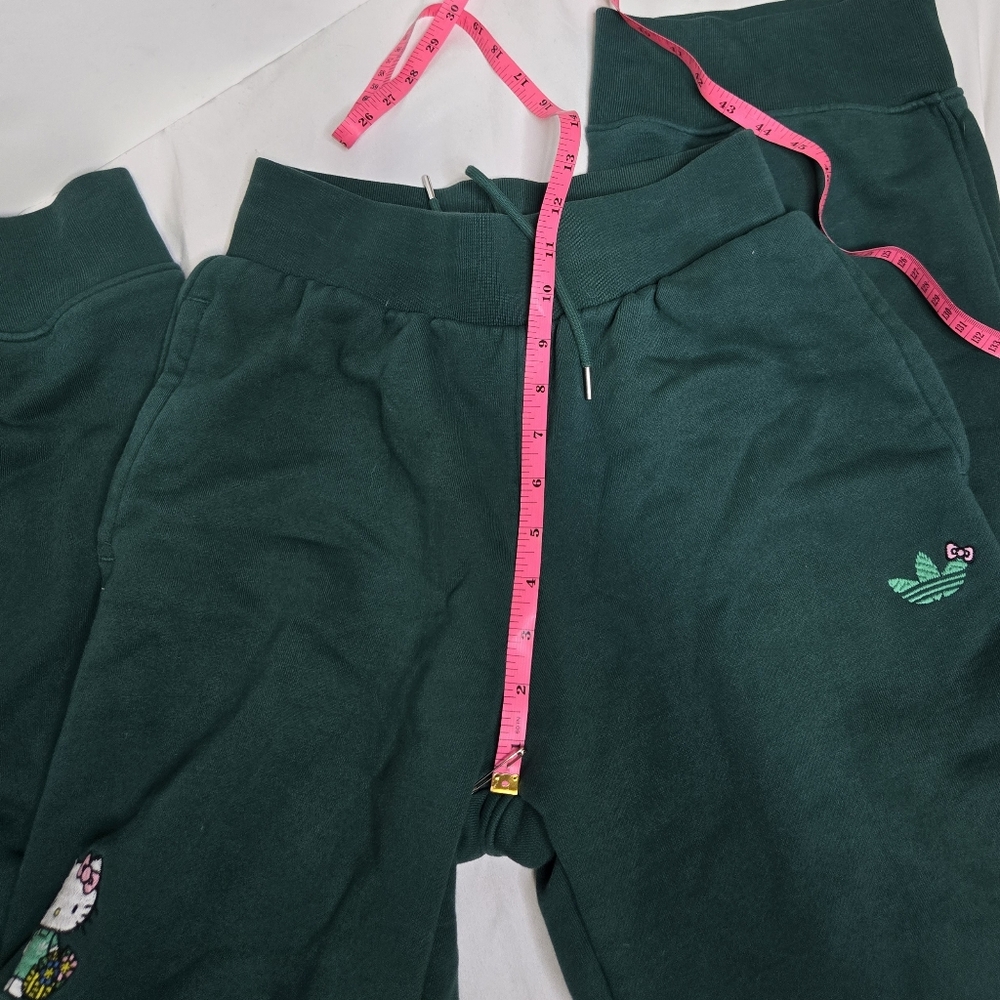 ADIDAS x Hello Kitty forest green embroidered jogger sweatpants unisex S - Picture 16 of 17